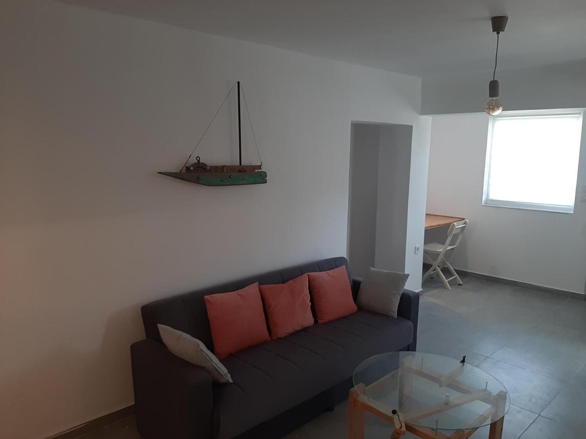Art House Apartment Kos Town Luaran gambar